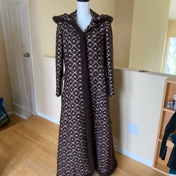 Cosplay! vintage Russian Princess coat. Big price cut. - Picture 7 of 7